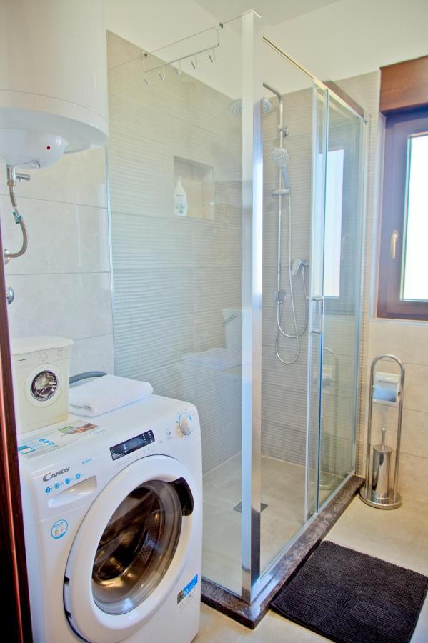 Apartment Karolina - Green Oasis Pula Bagian luar foto